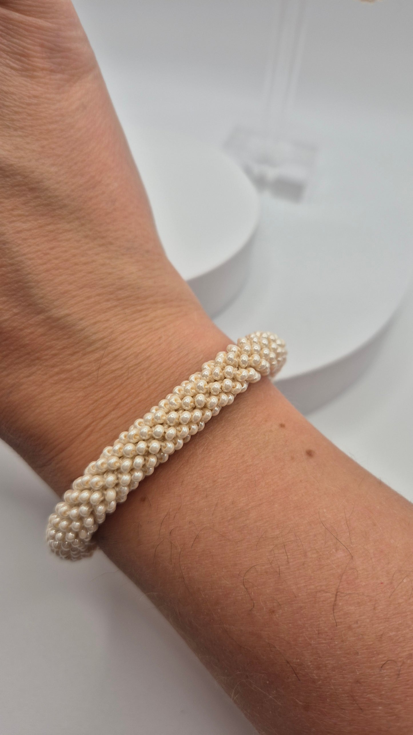 Armband TUBE - Breite 10mm | Perlen 2,5mm