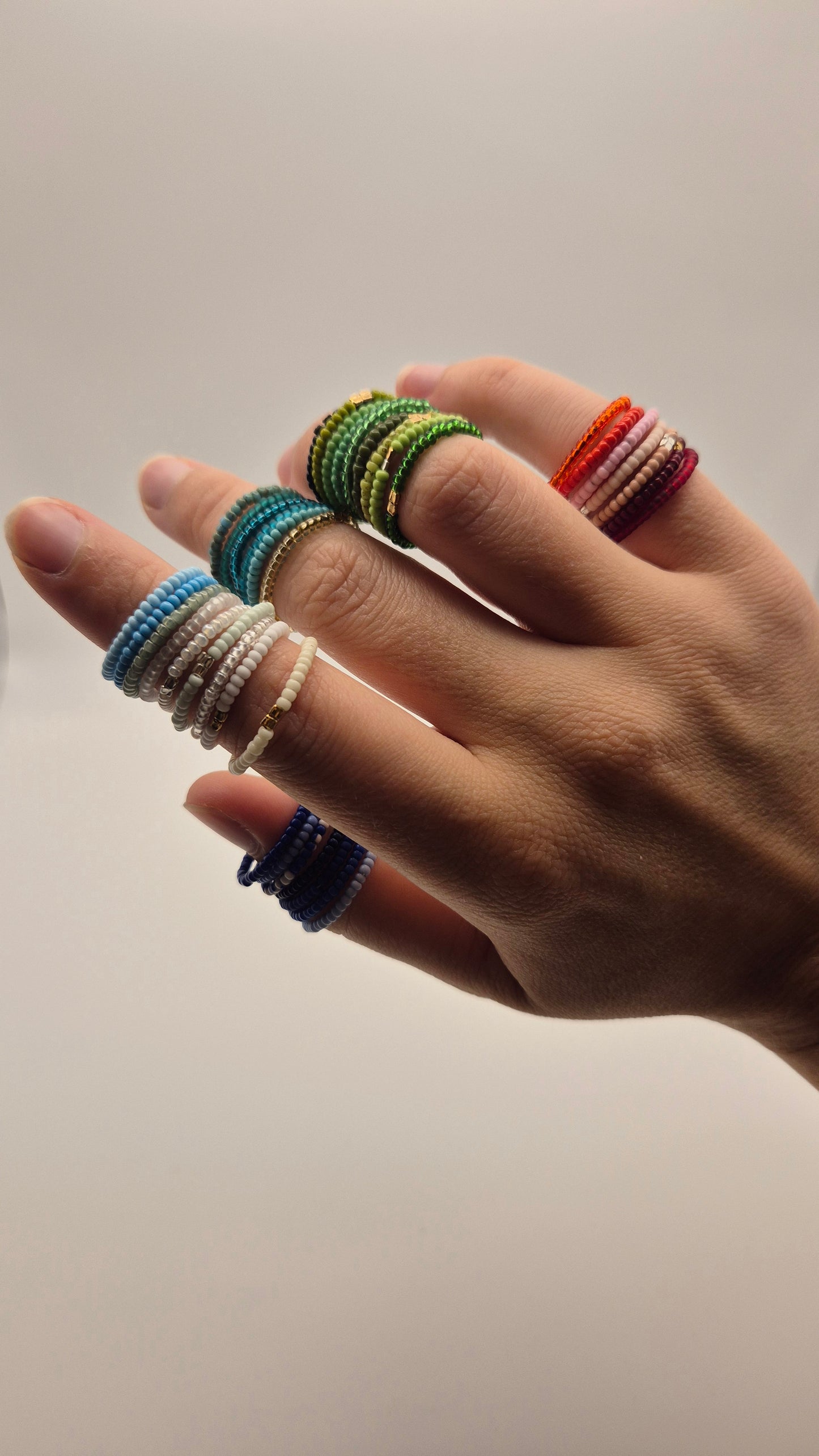Ring RIVI - Ringgröße 49 - 53 mm Umfang | Perlen 2mm