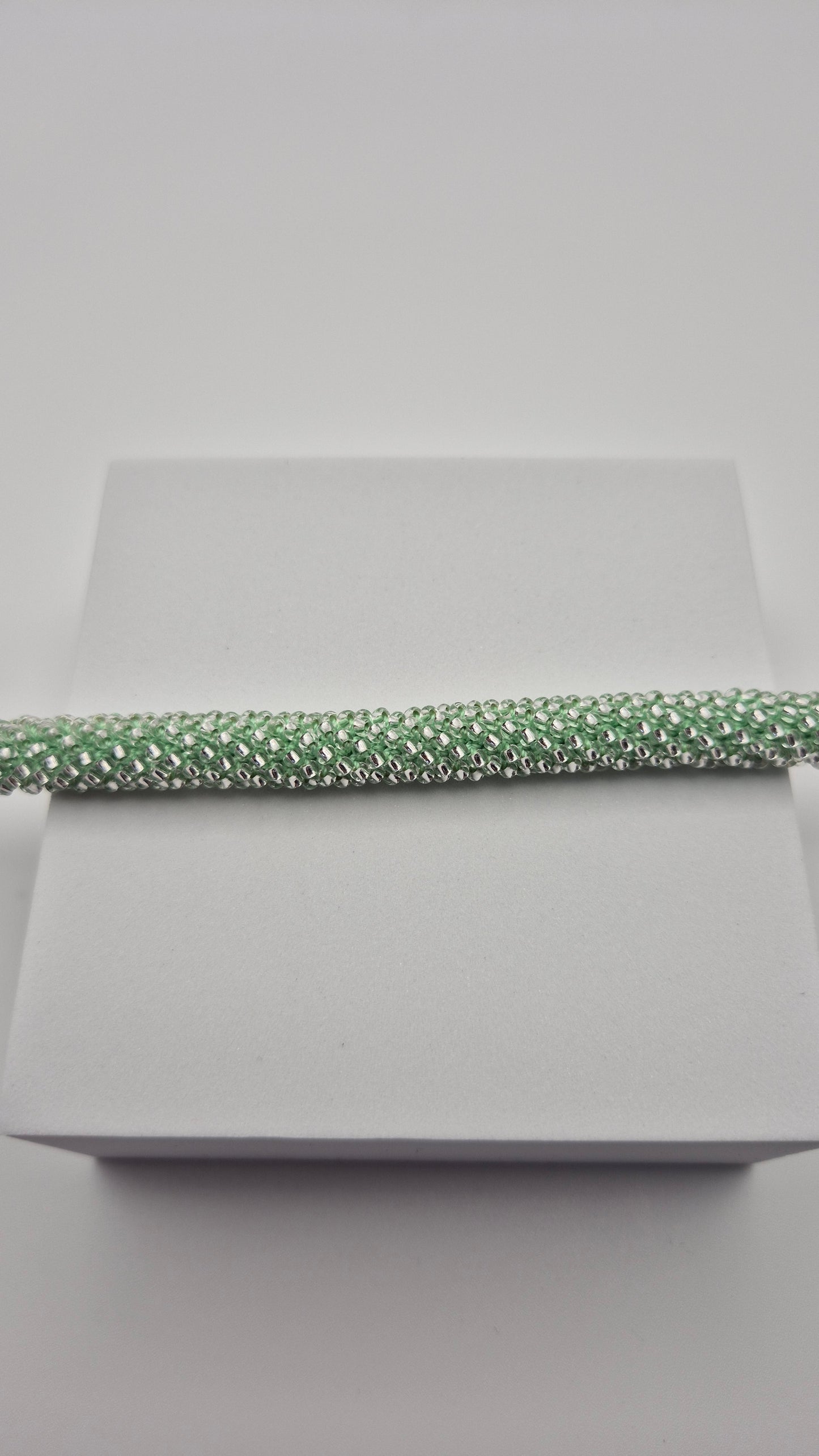 Halskette TUBE - Breite 10mm | Perlen 2,5mm