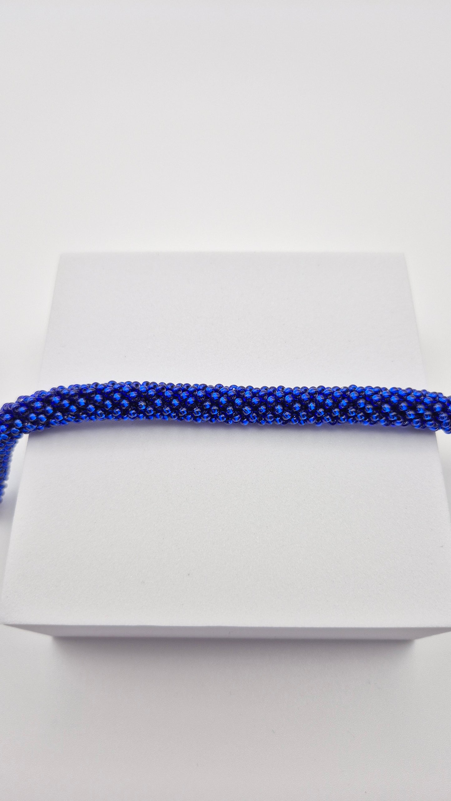 Halskette TUBE - Breite 10mm | Perlen 2,5mm