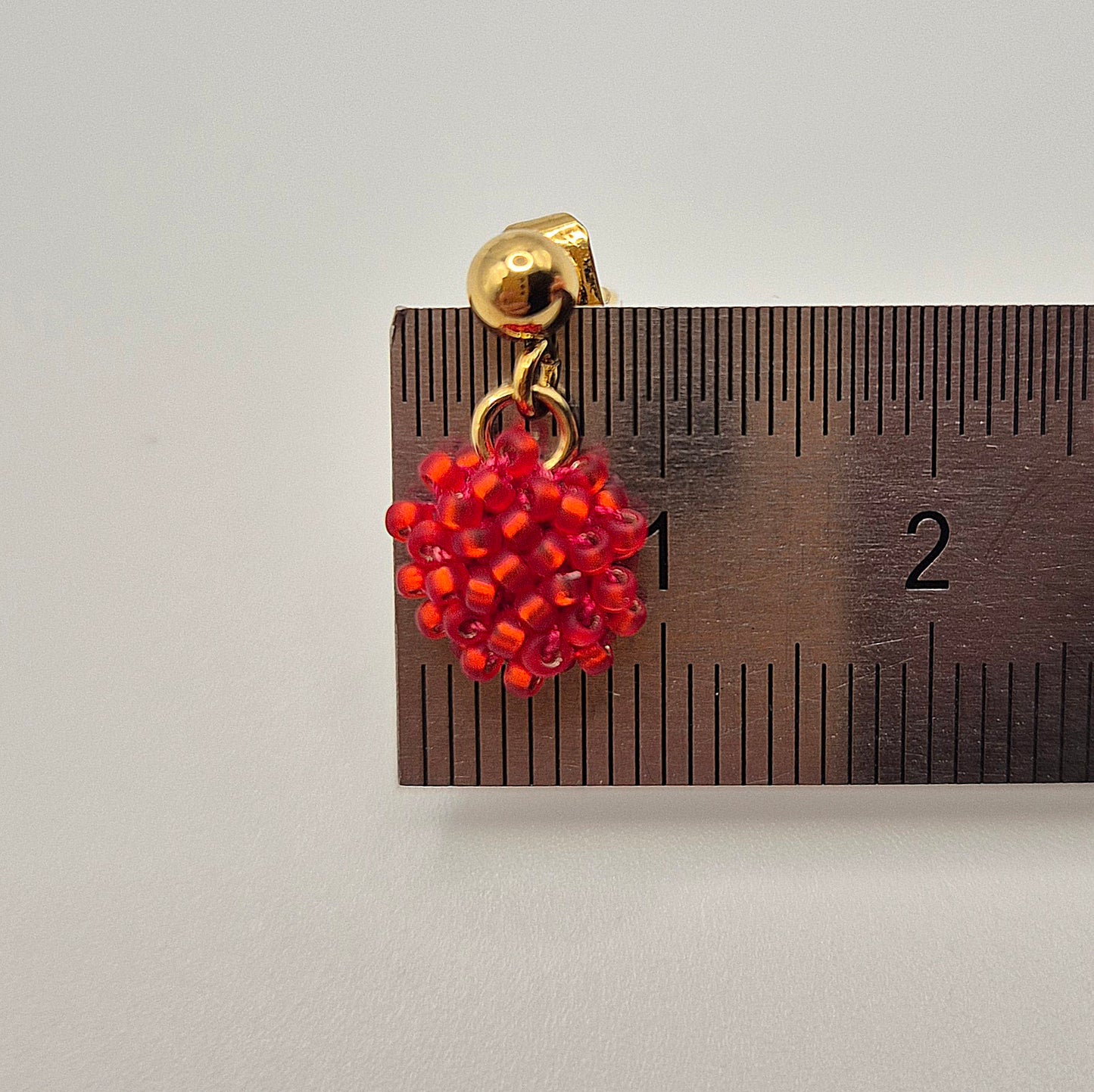 Ohr-Stecker Hänger LINNSI - Linse 10mm | vergoldet | Perlen 1mm