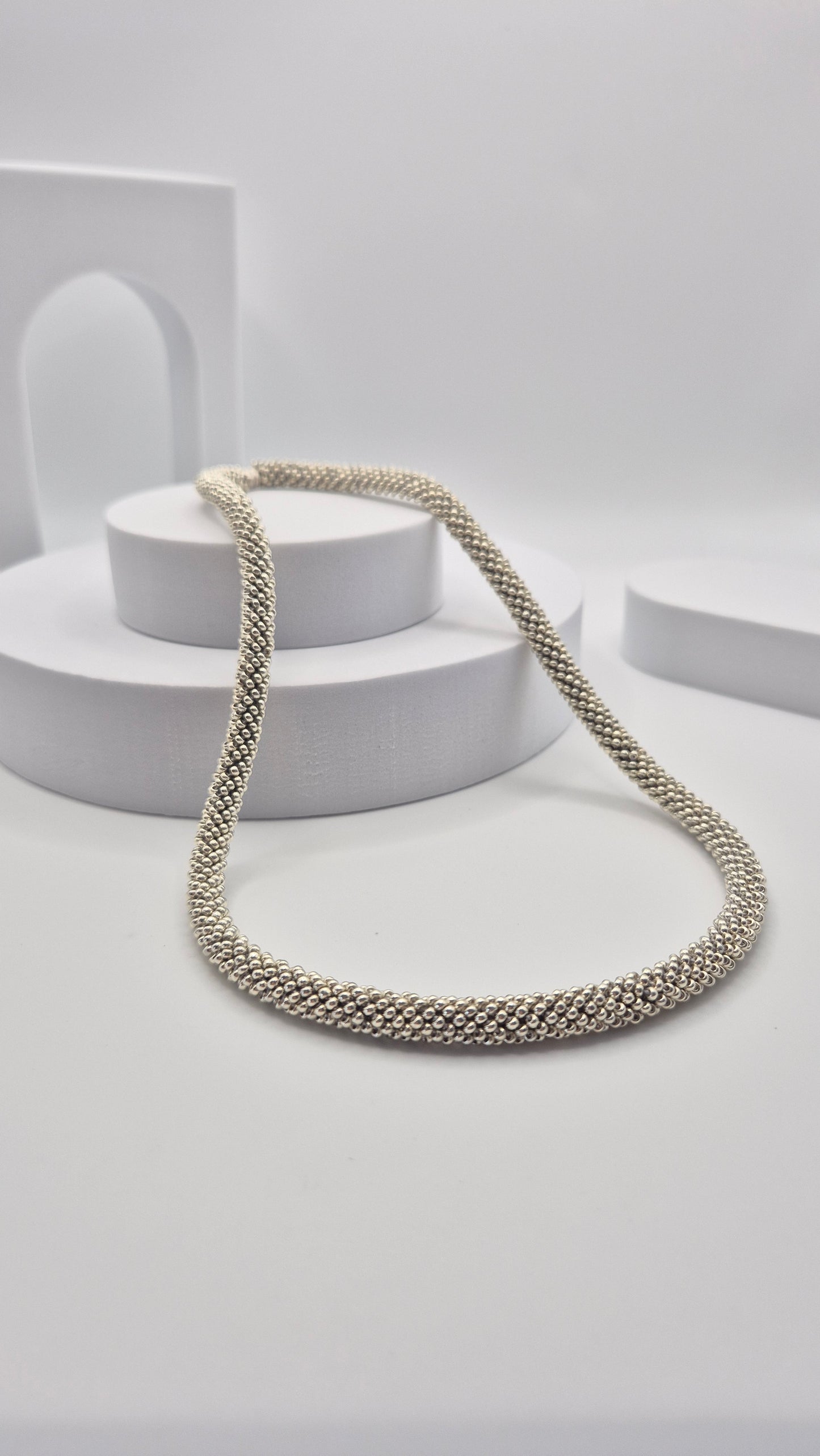 Halskette TUBE - Breite 8mm | Perlen 2mm