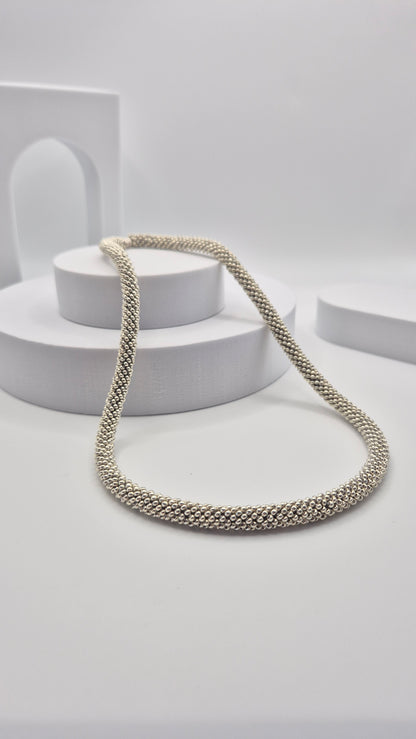 Halskette TUBE - Breite 8mm | Perlen 2mm